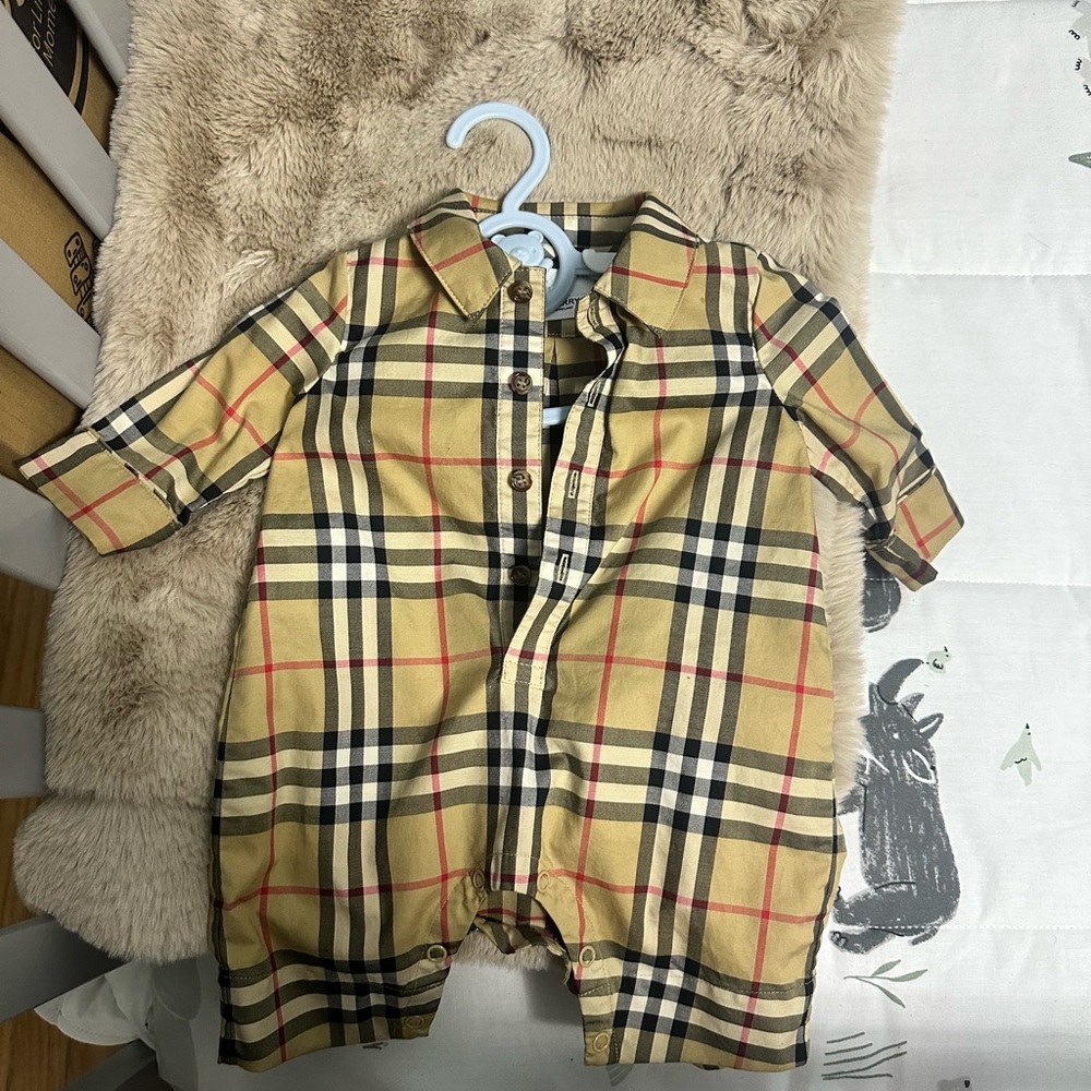 1 month Burberry Onsie